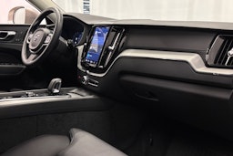 ruskea (beige) Volvo XC60 2023 kuva 14.
