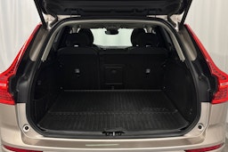ruskea (beige) Volvo XC60 2023 kuva 16.