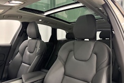 ruskea (beige) Volvo XC60 2023 kuva 33.
