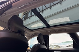 sininen Volvo XC60 2023 kuva 14.