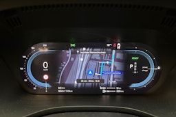 sininen Volvo XC60 2023 kuva 20.