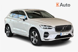 valkoinen Volvo XC60 2023 kuva 1.