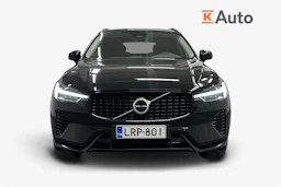 musta Volvo XC60 2023 kuva 4.
