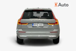 Harmaa Volvo XC60 2024 kuva 3.