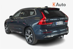 sininen Volvo XC60 2023 kuva 2.