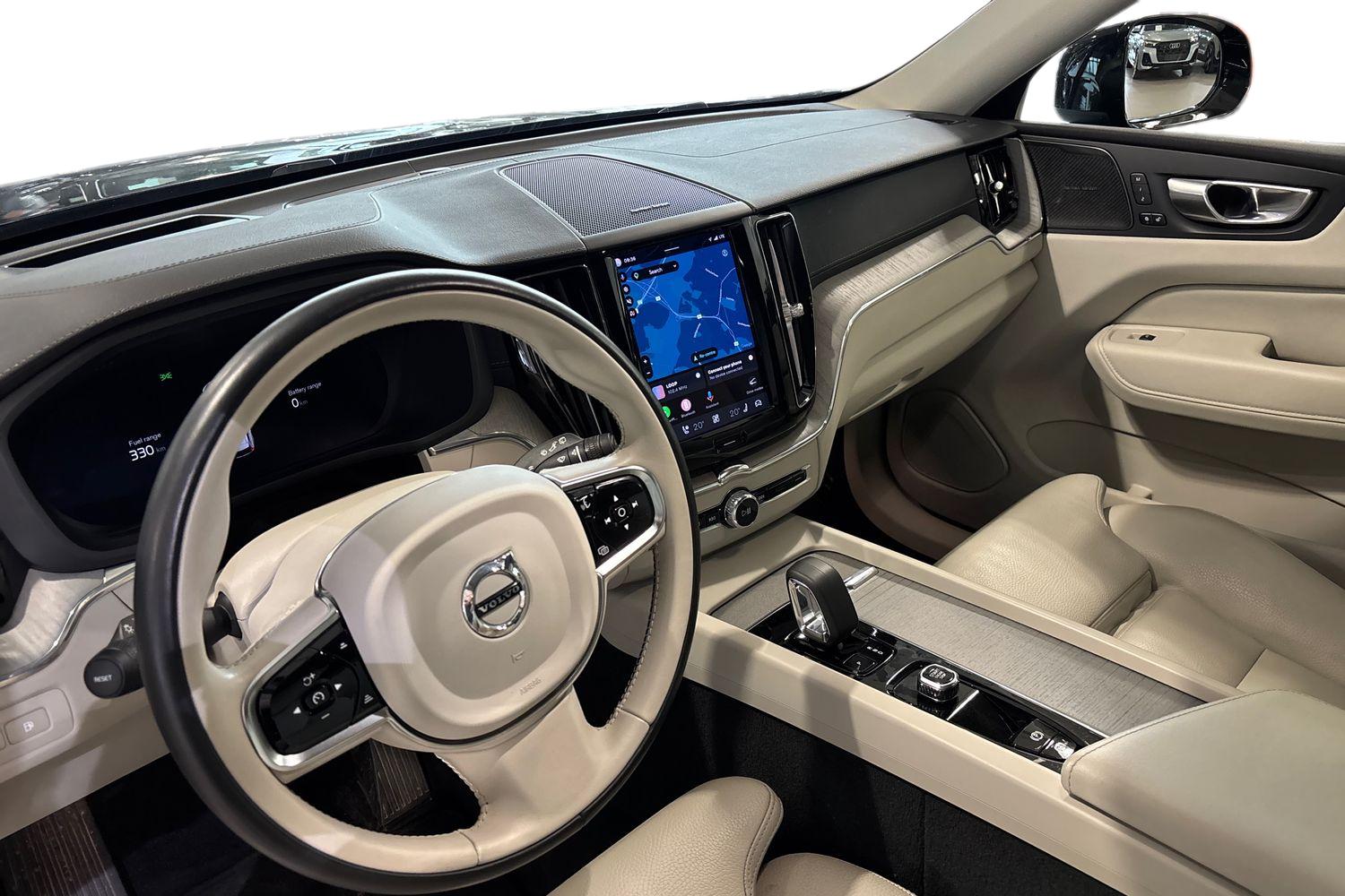 Volvo XC60 2024, photo 6/28
