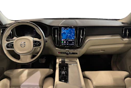 met. musta Volvo XC60 2023 kuva 9.
