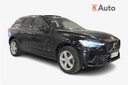 musta Volvo XC60 2023 kuva 1.