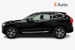 musta Volvo XC60 2023 kuva 6.