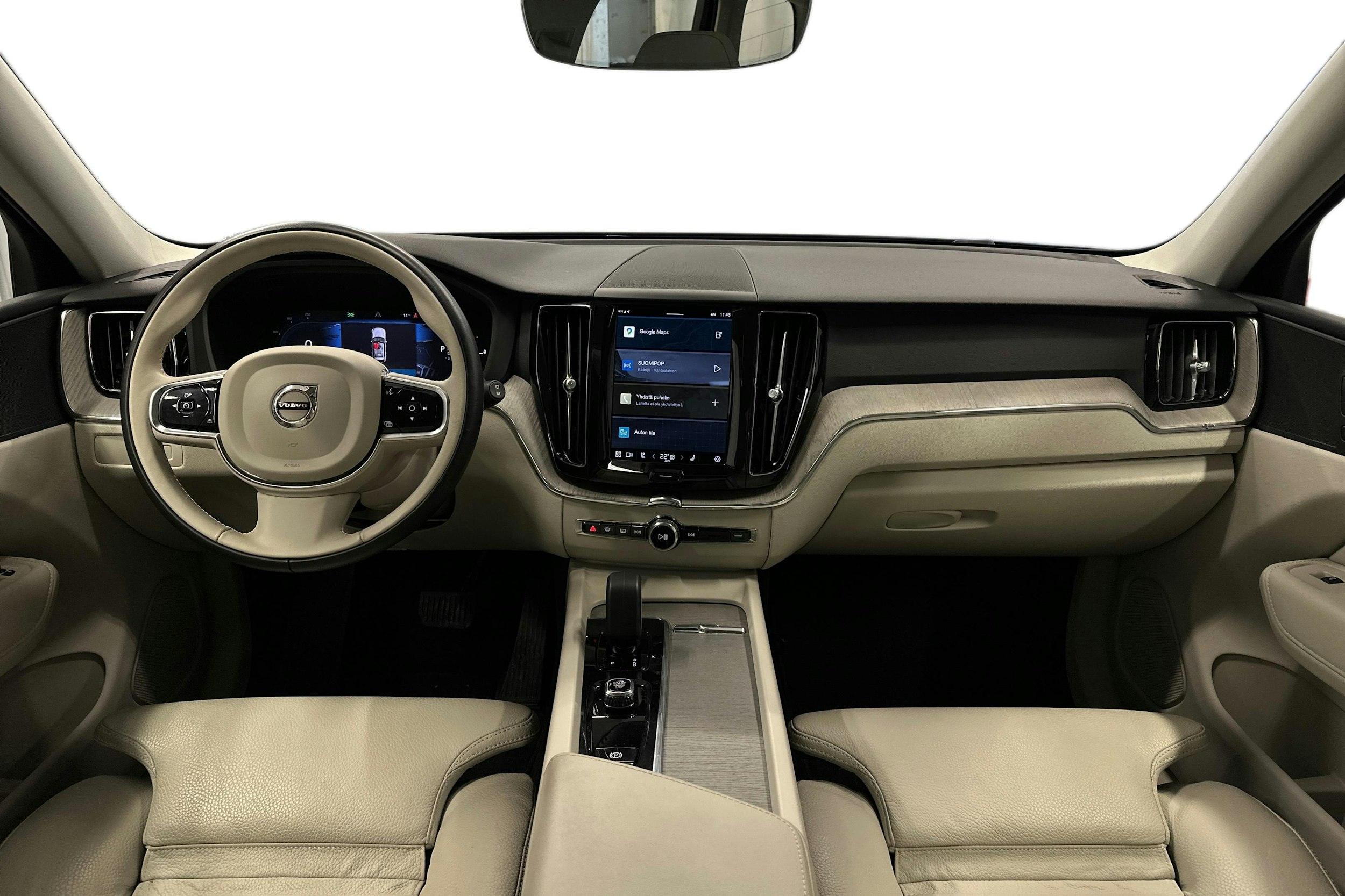 musta Volvo XC60 2023 kuva 9.