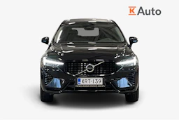 musta Volvo XC60 2023 kuva 4.