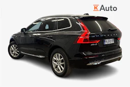 musta Volvo XC60 2023 kuva 2.