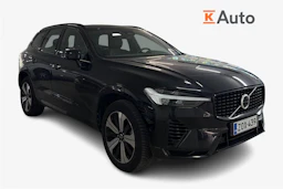 musta Volvo XC60 2023 kuva 1.