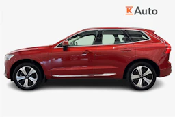met. punainen Volvo XC60 2023 kuva 7.