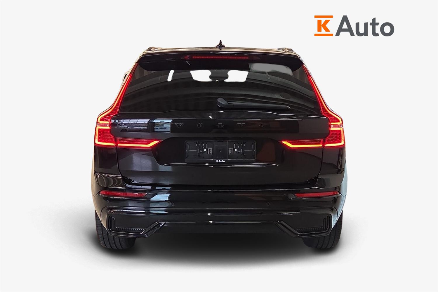 Volvo XC60 B5 AWD D-MHEV Plus Dark aut 2024, kuva 3/30