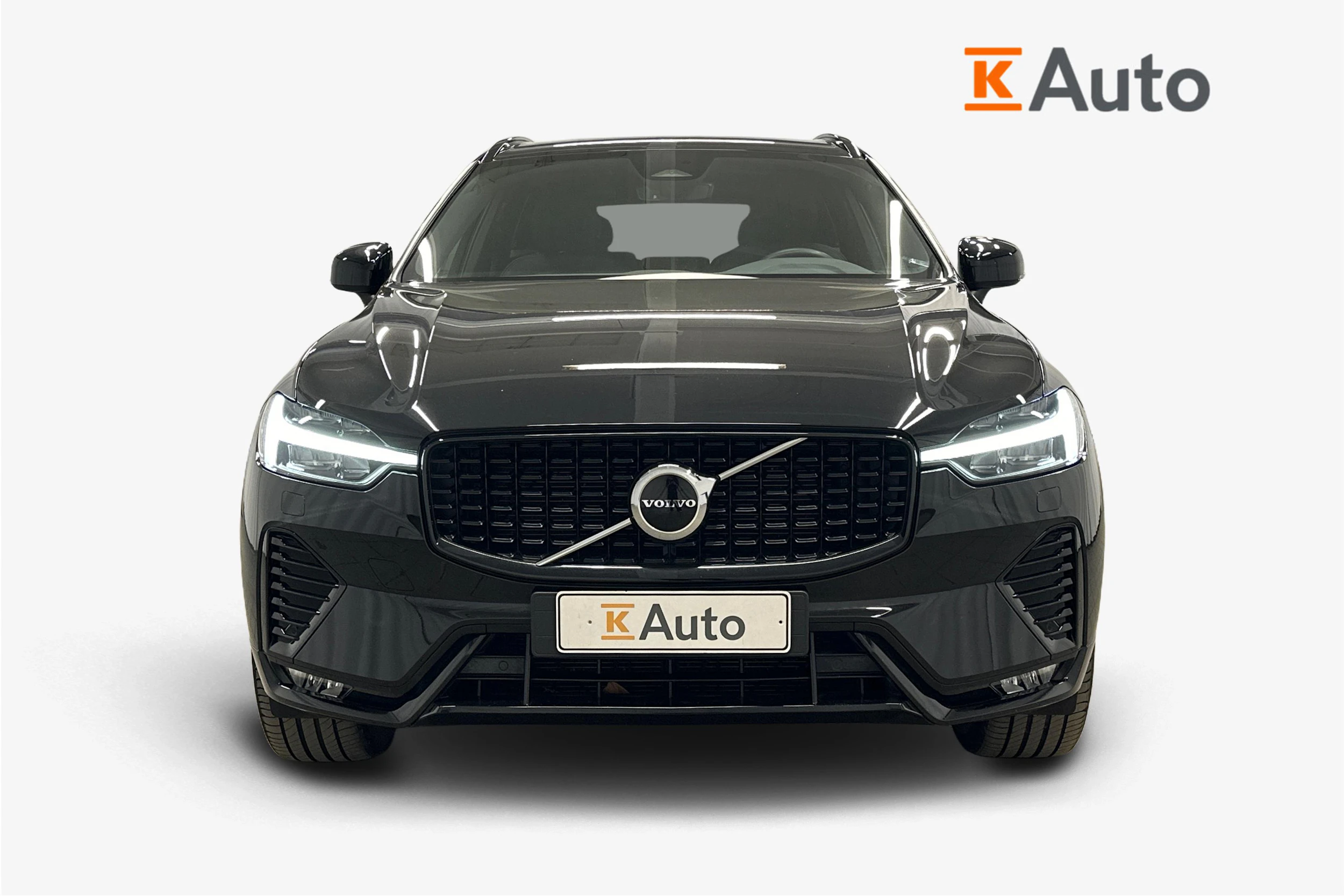 musta Volvo XC60 2024 kuva 4.