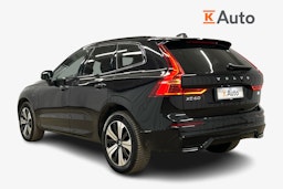 musta Volvo XC60 2024 kuva 2.