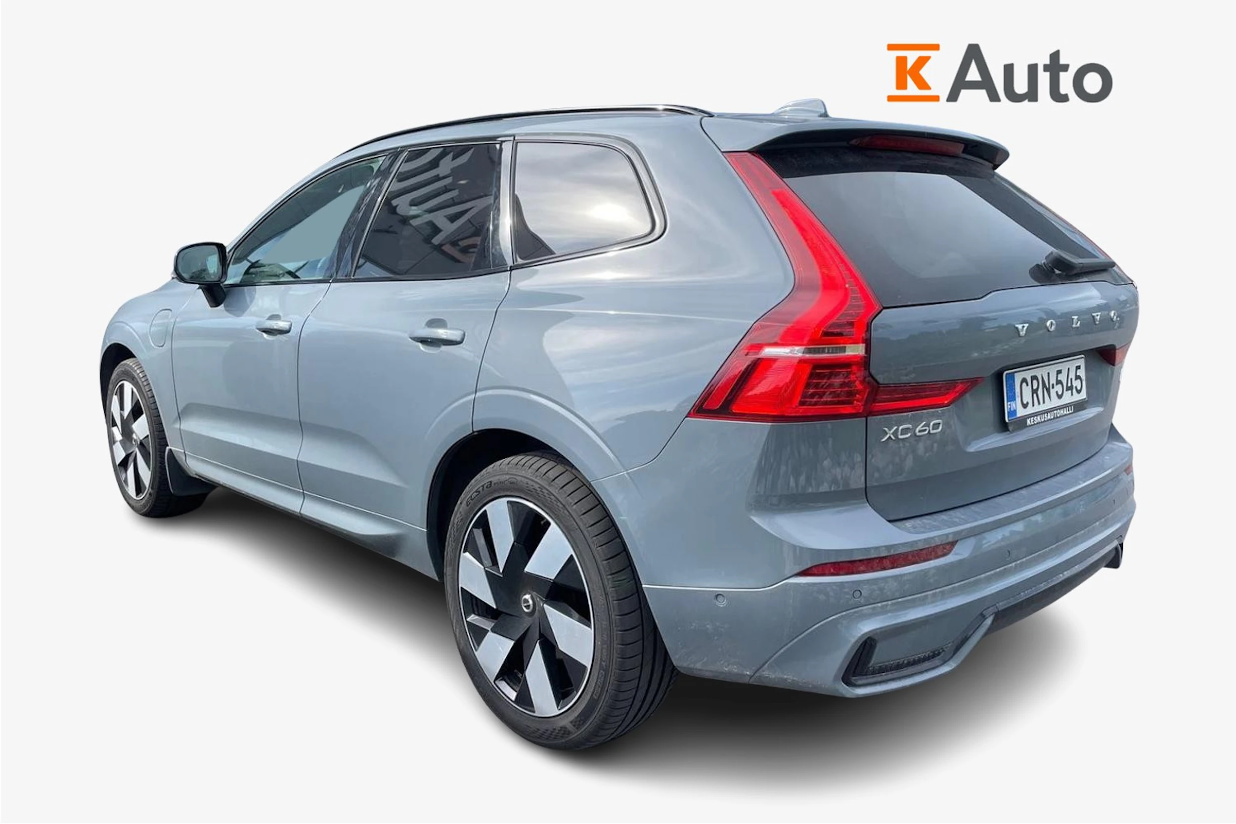 harmaa Volvo XC60 2024 kuva 2.