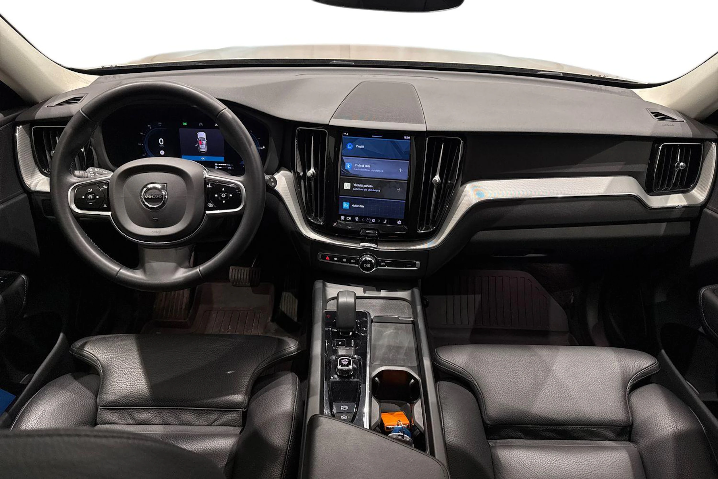 ruskea (beige) Volvo XC60 2024 kuva 7.