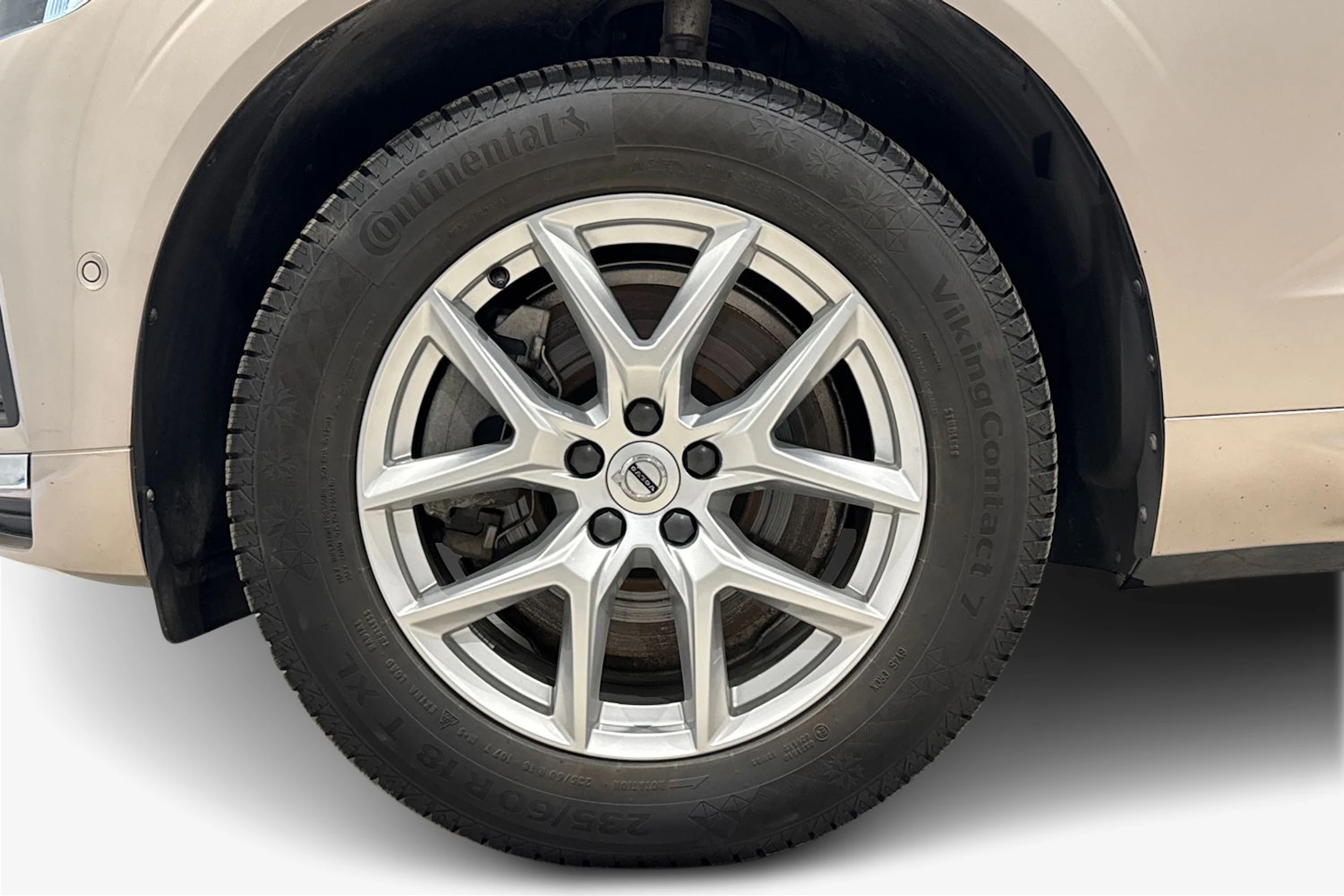 ruskea (beige) Volvo XC60 2024 kuva 9.