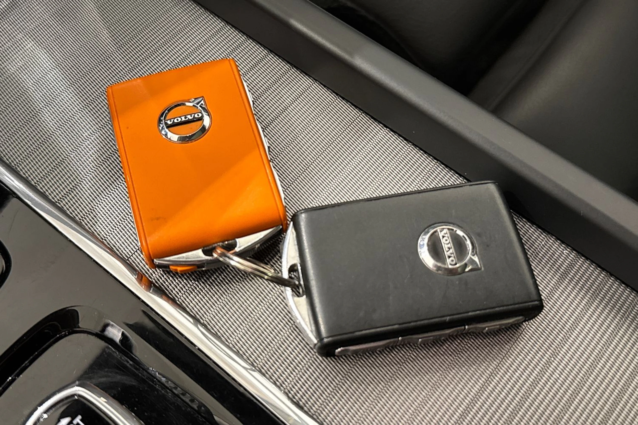 ruskea (beige) Volvo XC60 2024 kuva 35.