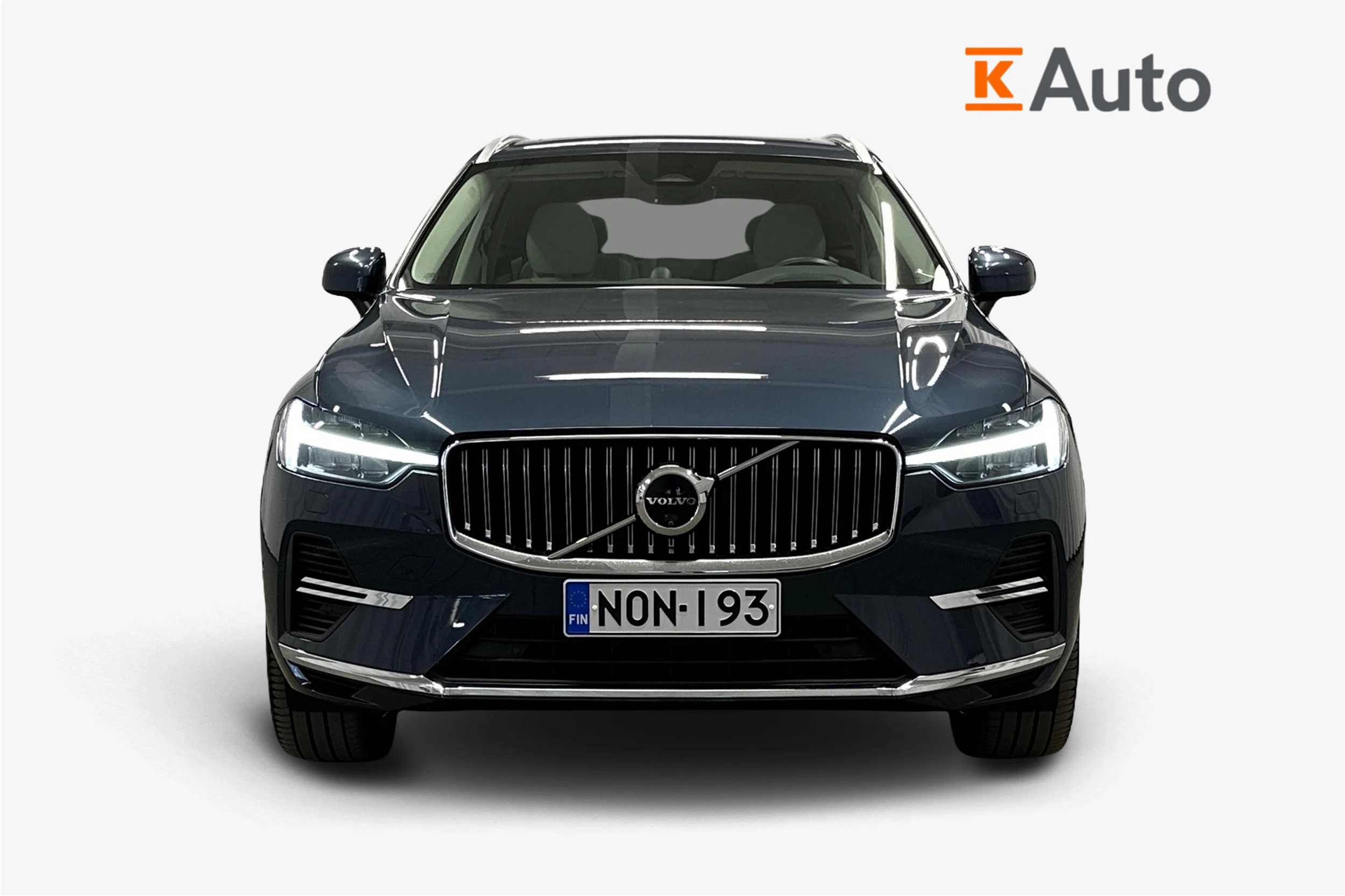 sininen Volvo XC60 2024 kuva 4.