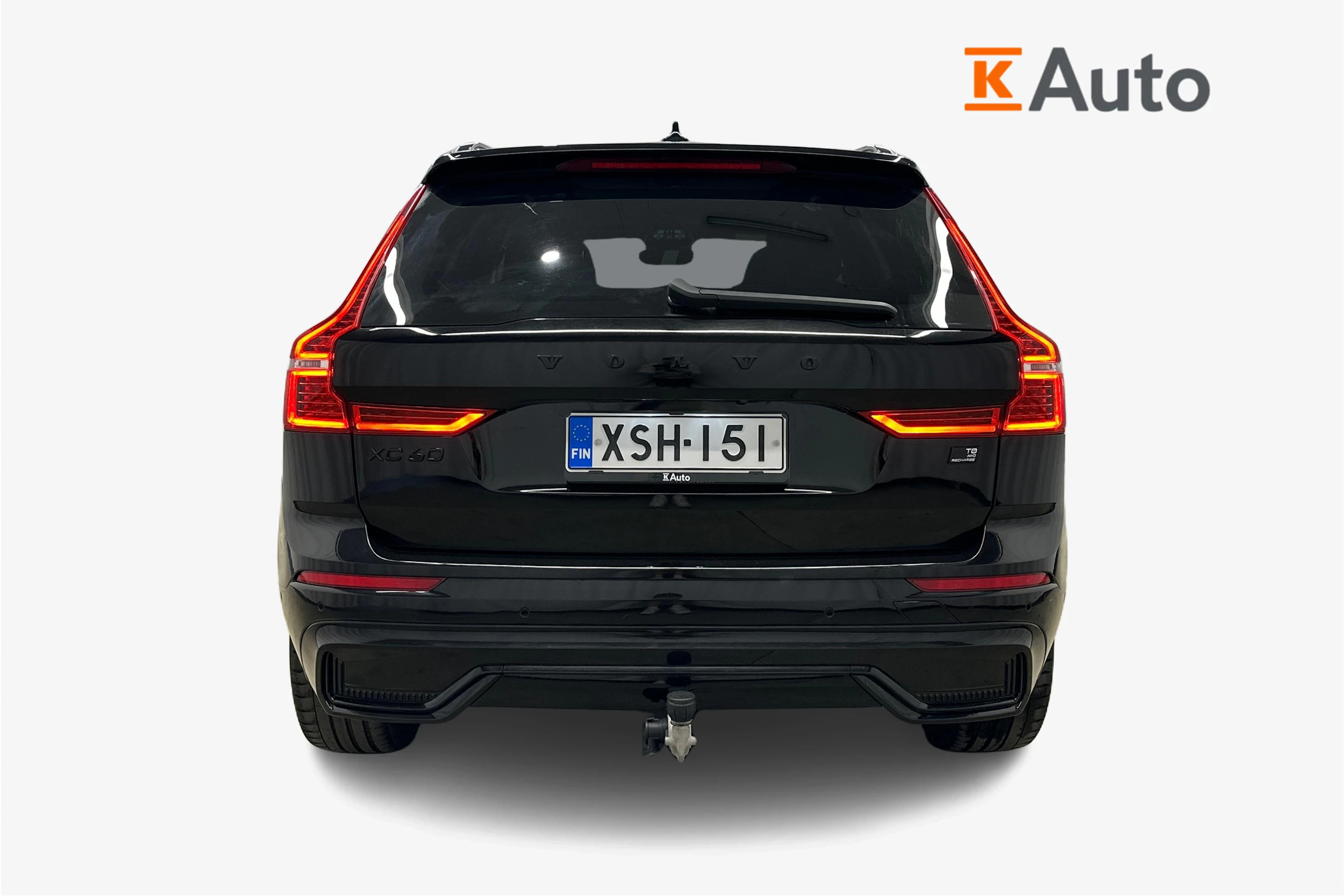 musta Volvo XC60 2024 kuva 3.