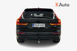 musta Volvo XC60 2024 kuva 3.