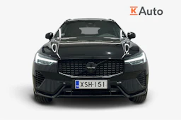 musta Volvo XC60 2024 kuva 4.