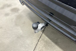 musta Volvo XC60 2024 kuva 30.