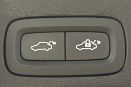 hopea Volvo XC60 2025 kuva 15.