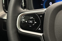 hopea Volvo XC60 2025 kuva 23.