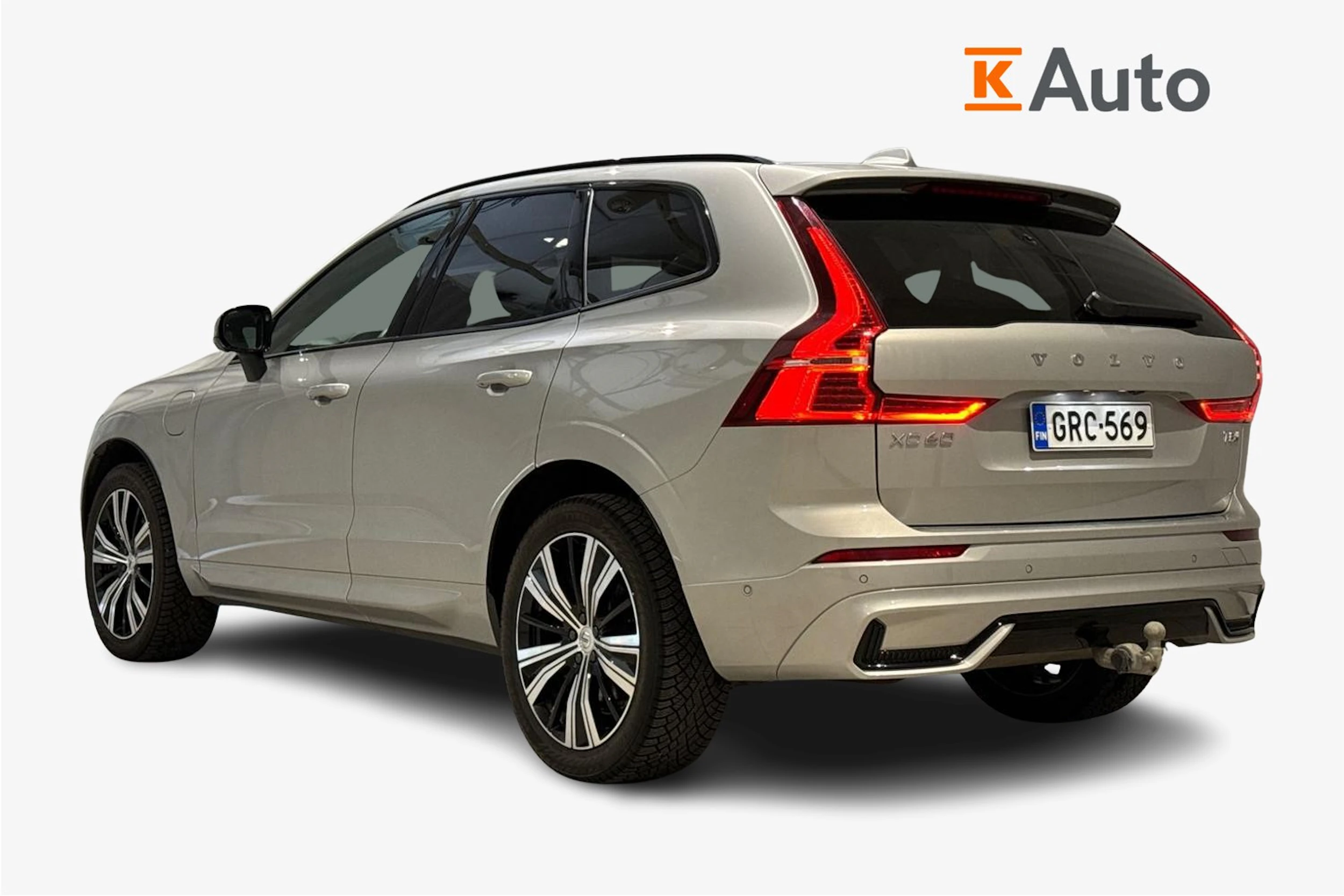 met. harmaa Volvo XC60 2025 kuva 3.