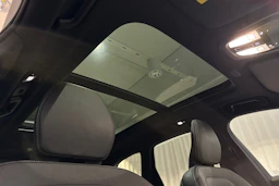 met. harmaa Volvo XC60 2025 kuva 20.