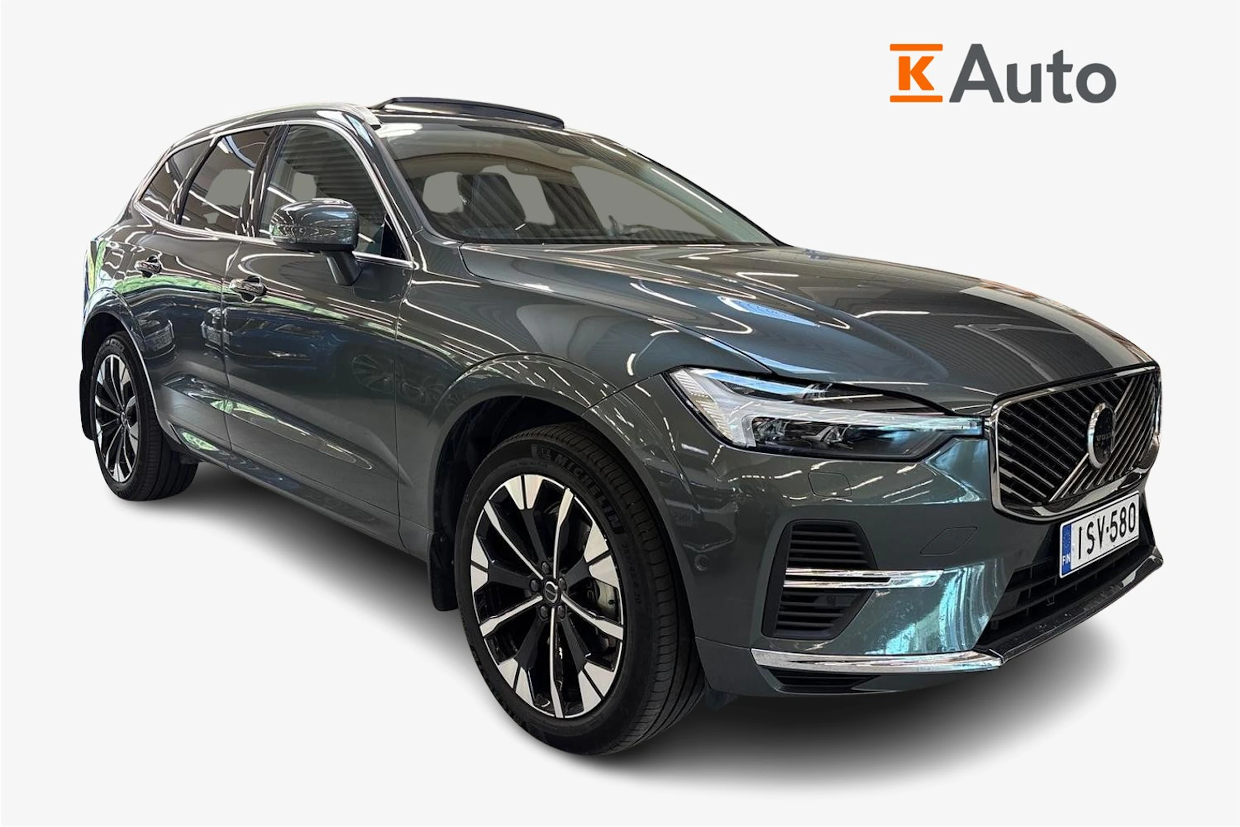 Vihreä Volvo XC60 2025 kuva 1.