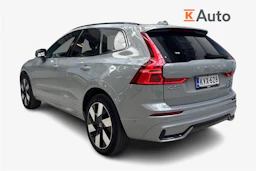 harmaa Volvo XC60 2025 kuva 2.