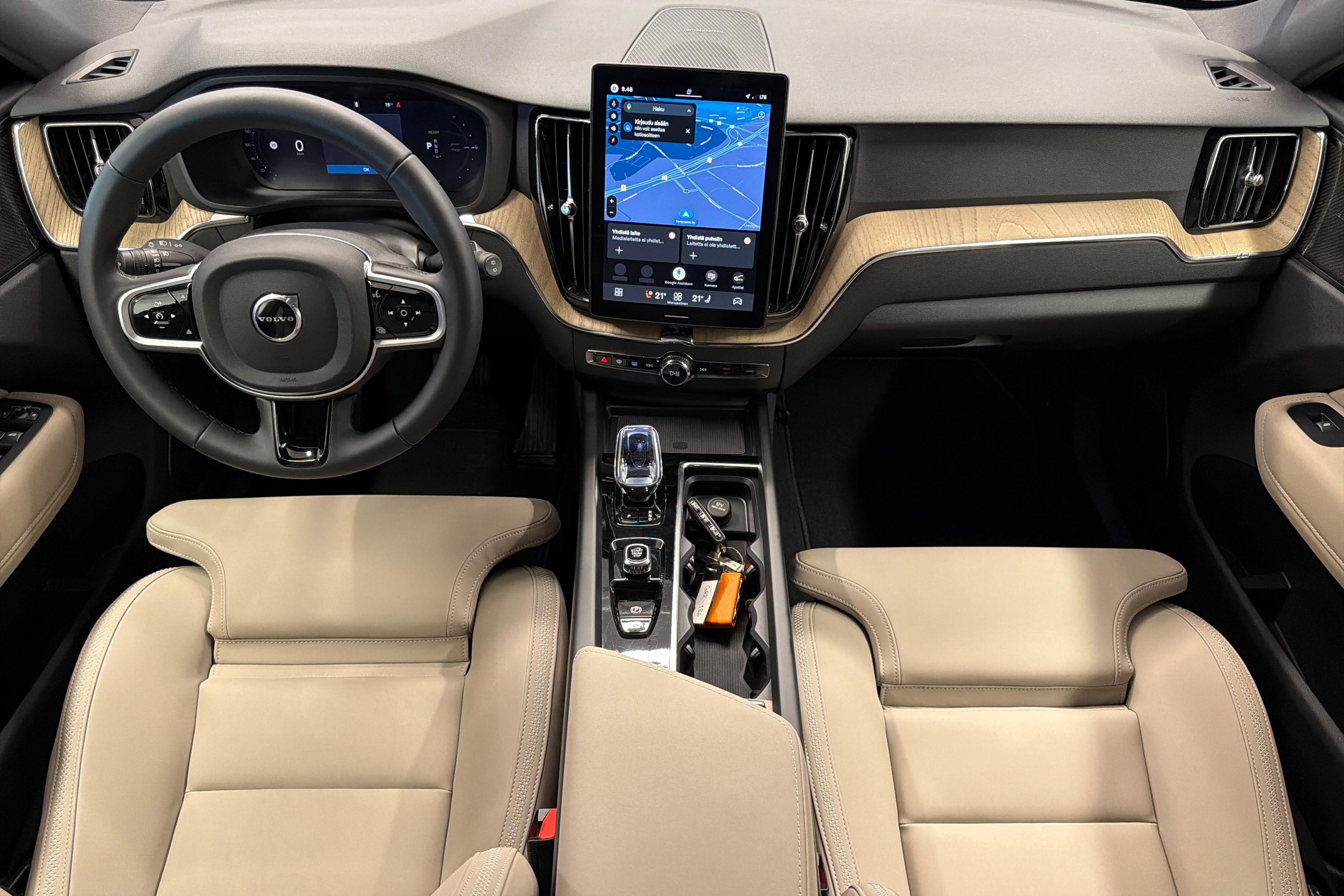 Volvo XC60 T6 AWD Long Range Plus Bright 2026, kuva 7/34