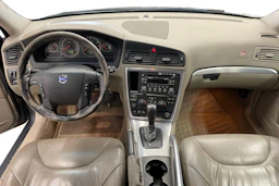 Harmaa Volvo XC70 2007 kuva 9.