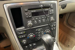 Harmaa Volvo XC70 2007 kuva 20.