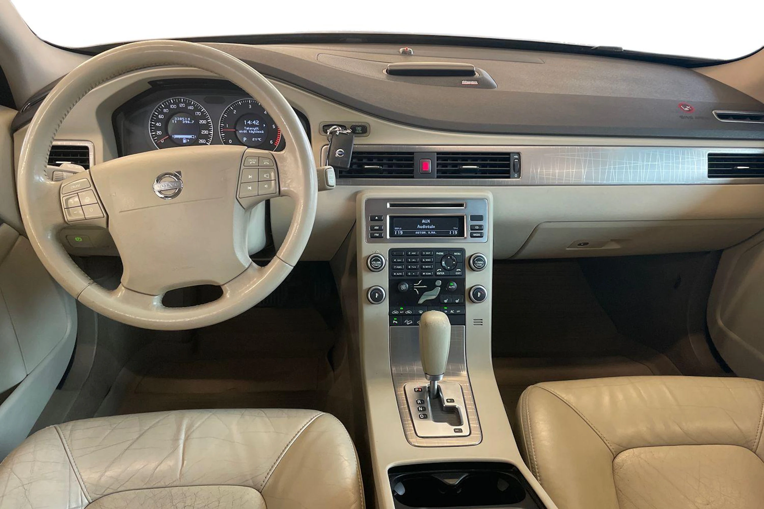 ruskea (beige) Volvo XC70 2008 kuva 9.