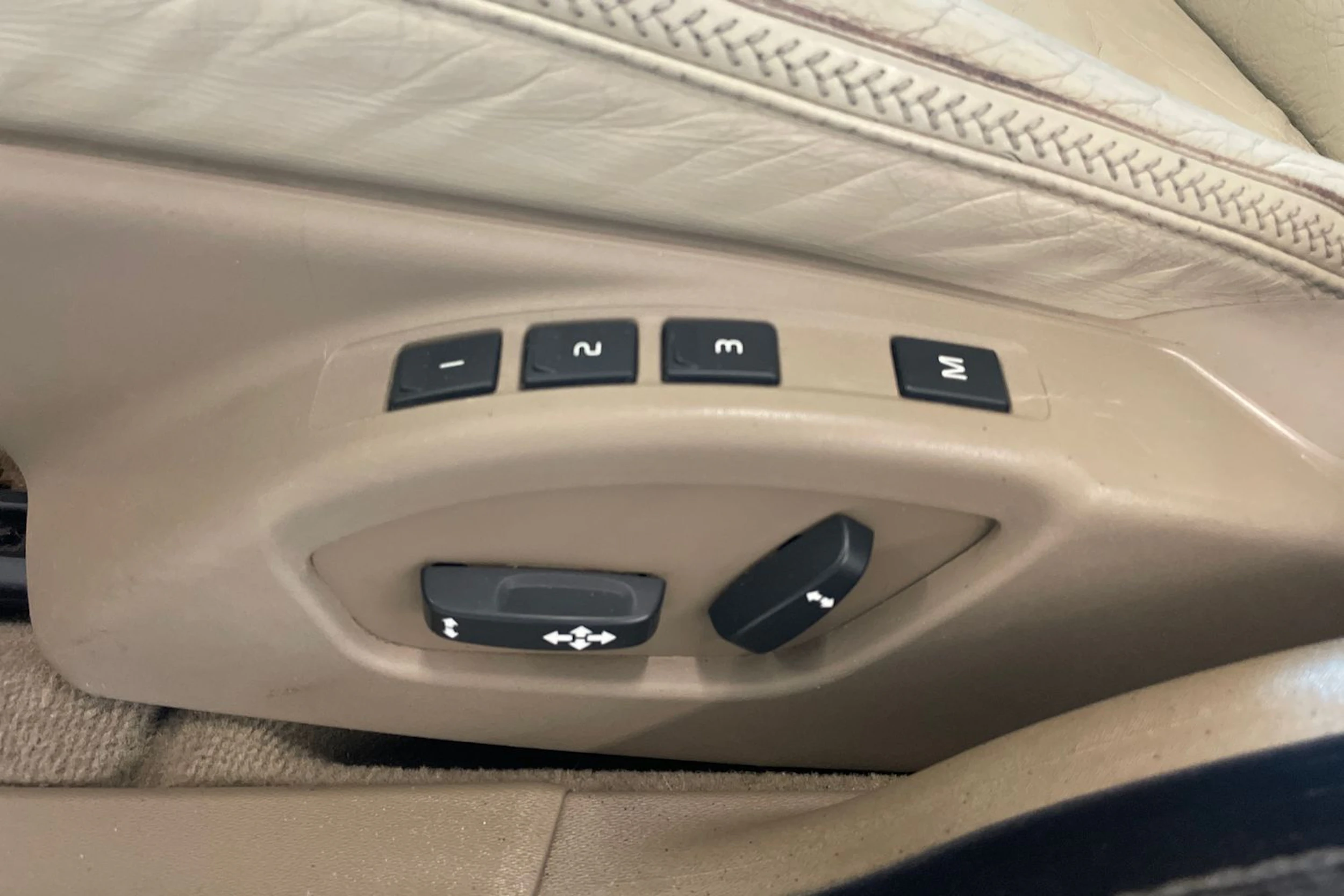 ruskea (beige) Volvo XC70 2008 kuva 21.