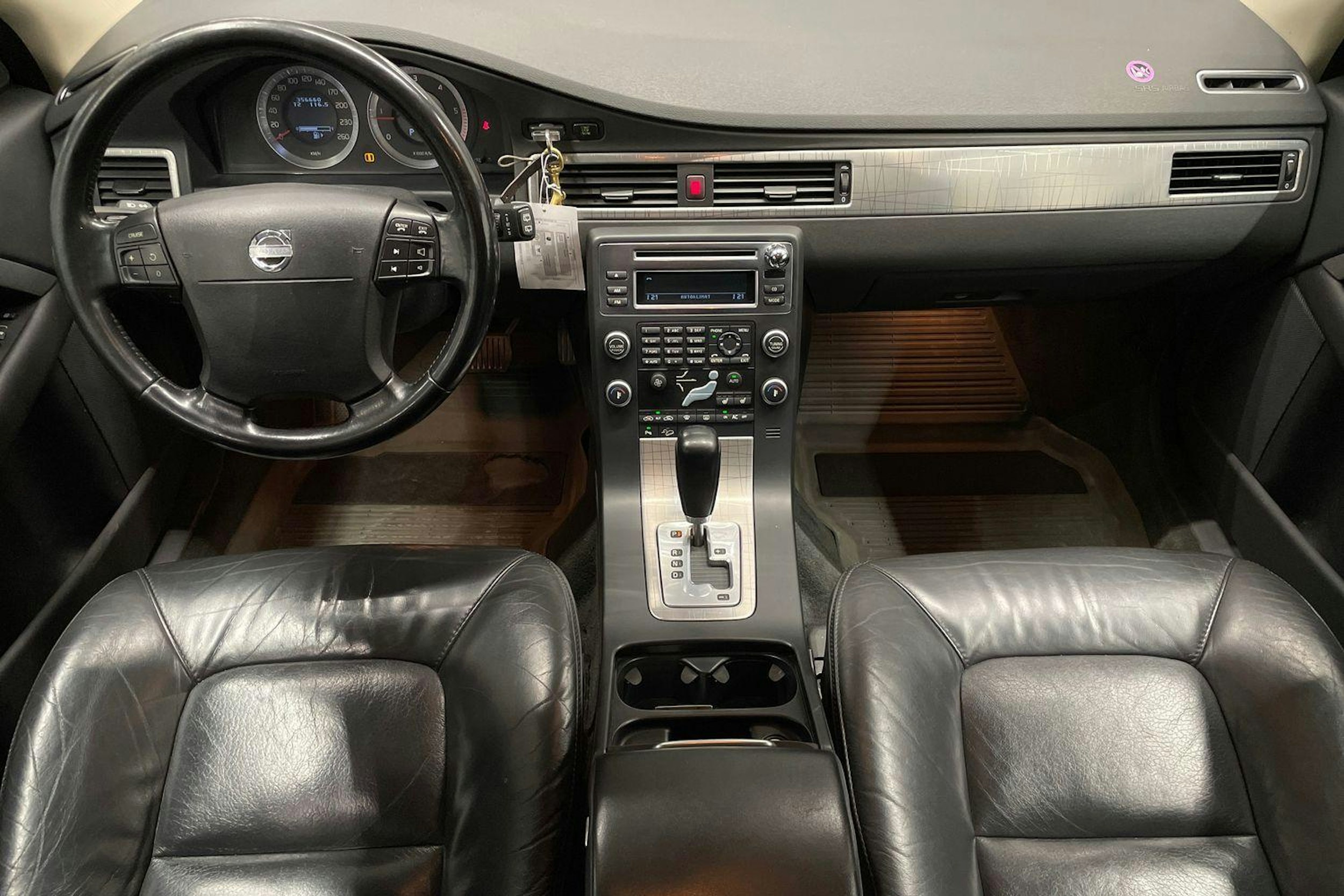 hopea Volvo XC70 2009 kuva 9.