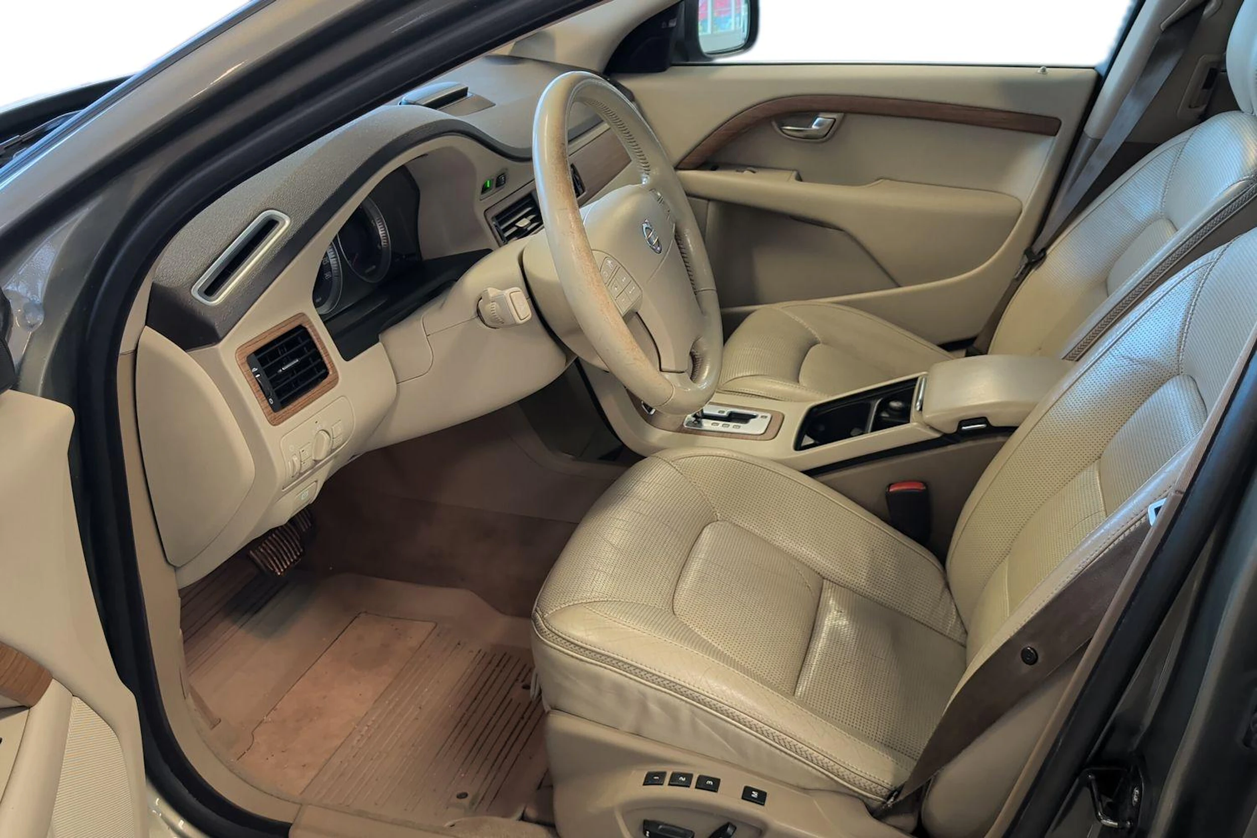 vihreä Volvo XC70 2008 kuva 6.