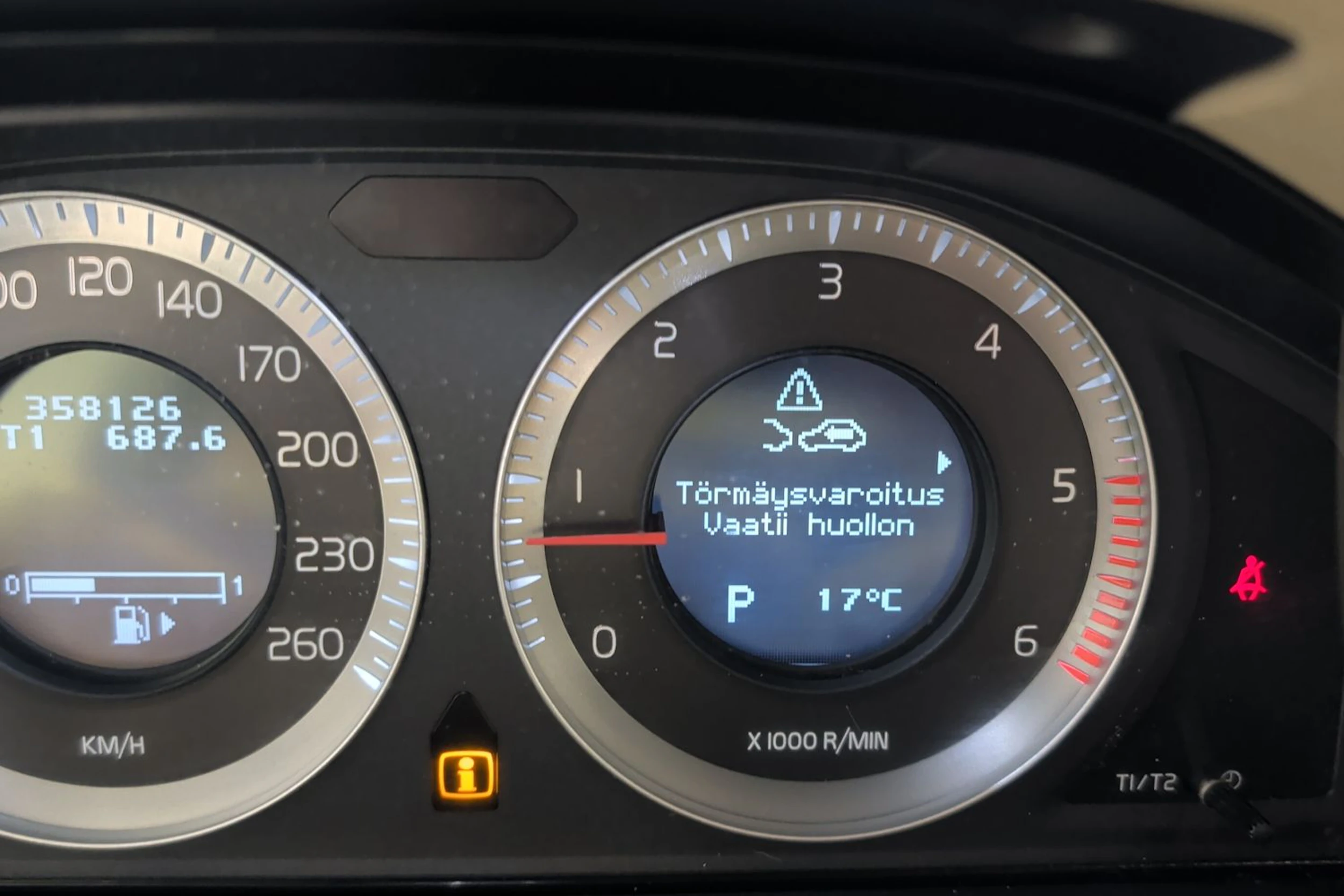 vihreä Volvo XC70 2008 kuva 19.