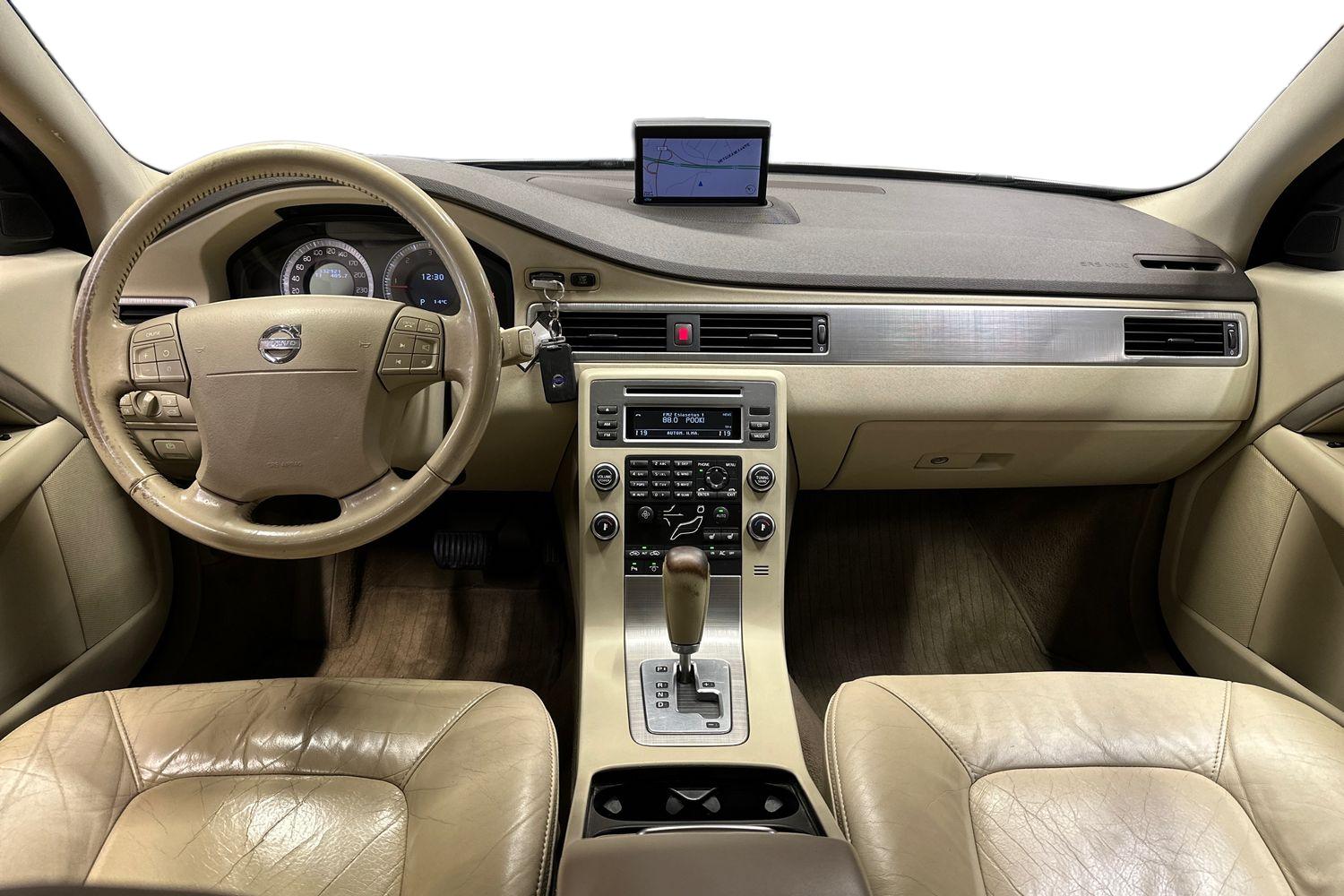Volvo XC70 D5 AWD Momentum aut 2009, photo 7/19