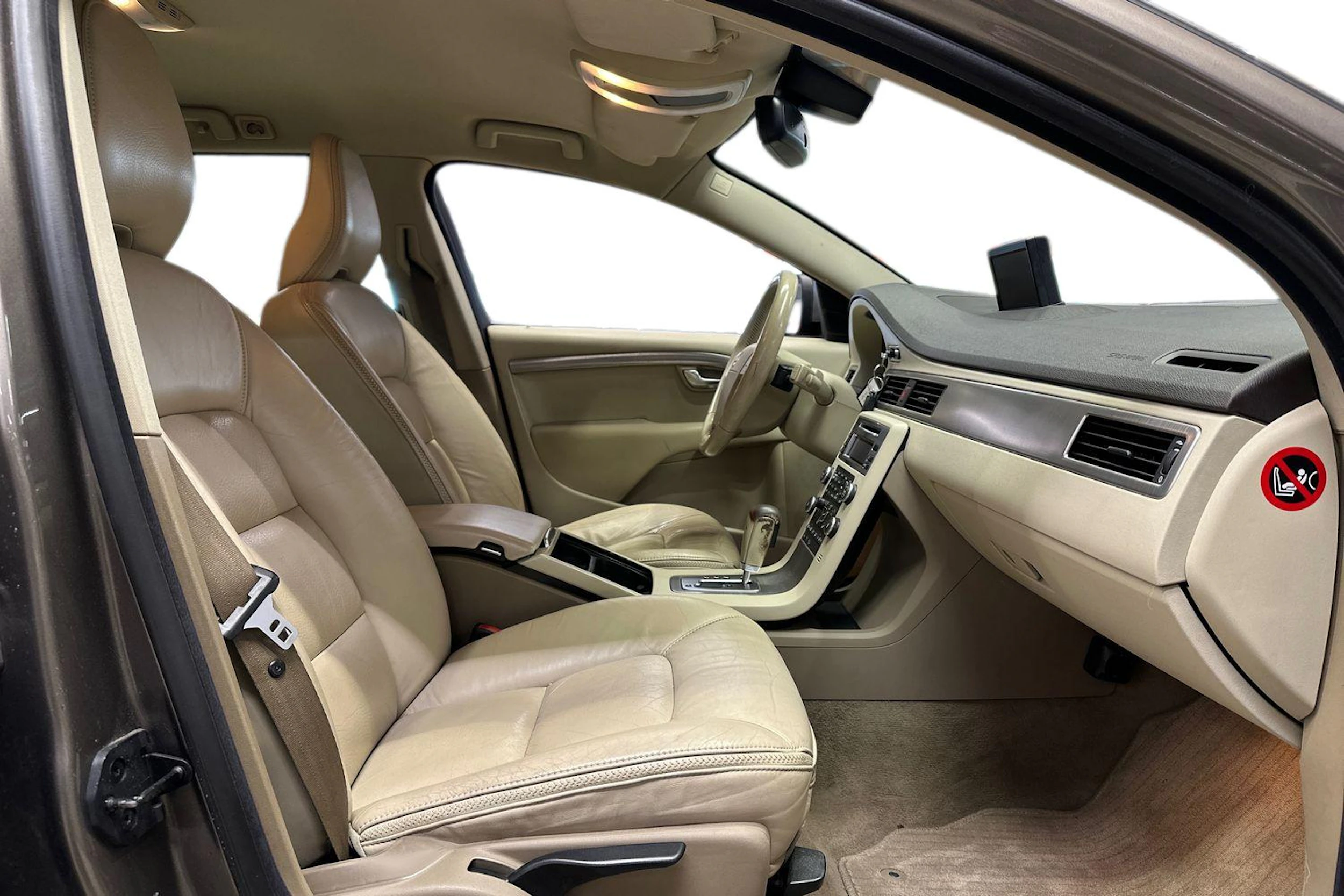 ruskea (beige) Volvo XC70 2009 kuva 9.