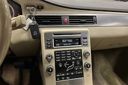 ruskea (beige) Volvo XC70 2009 kuva 13.