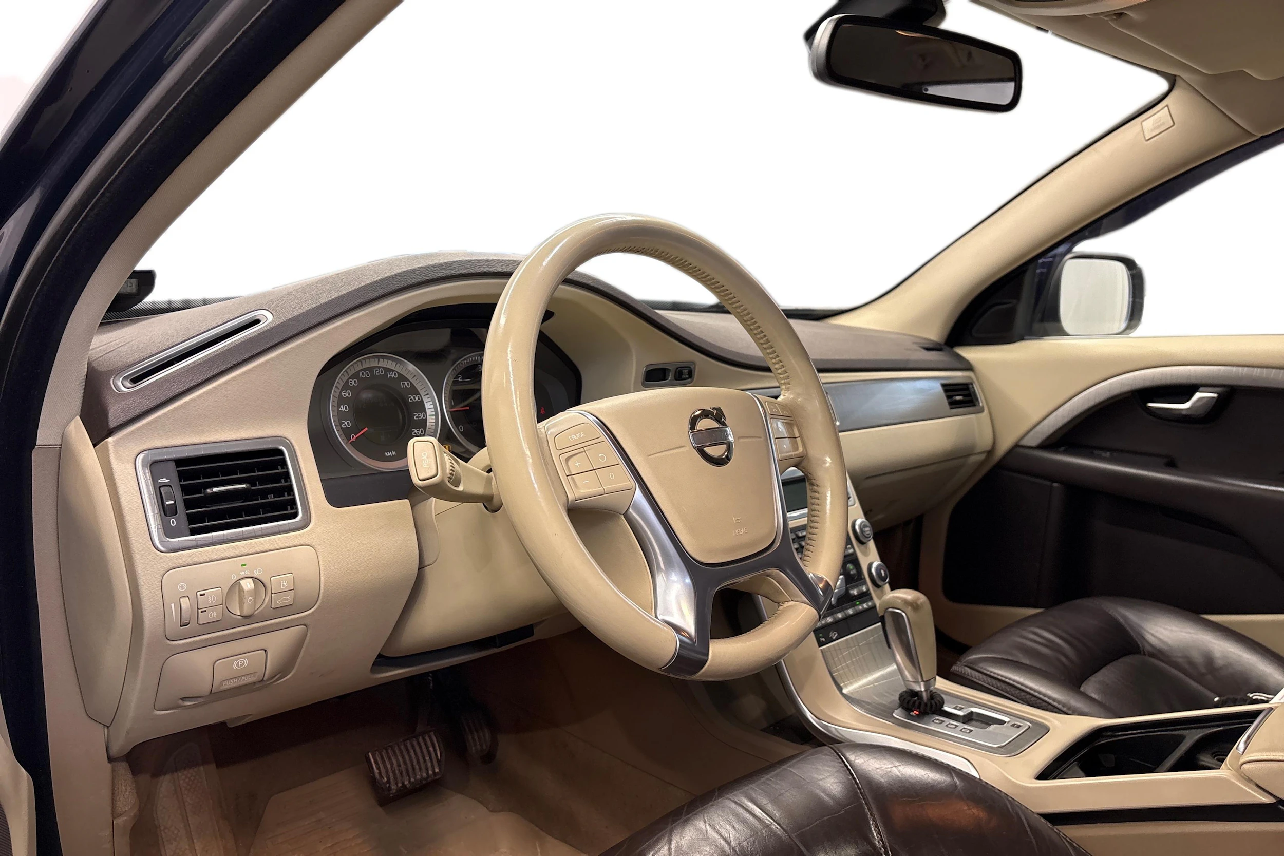 sininen Volvo XC70 2011 kuva 3.