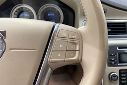 sininen Volvo XC70 2011 kuva 17.