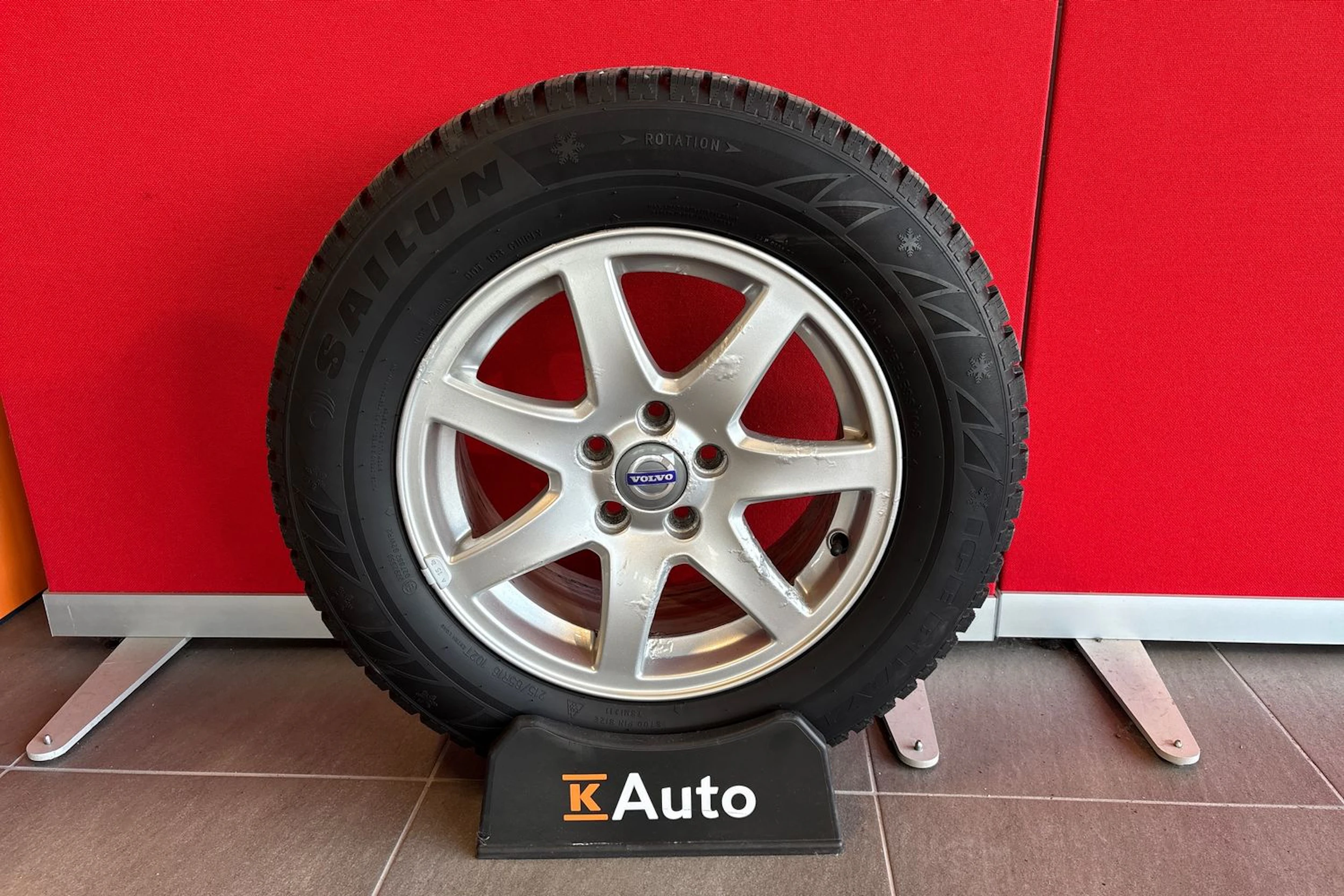 musta Volvo XC70 2011 kuva 15.